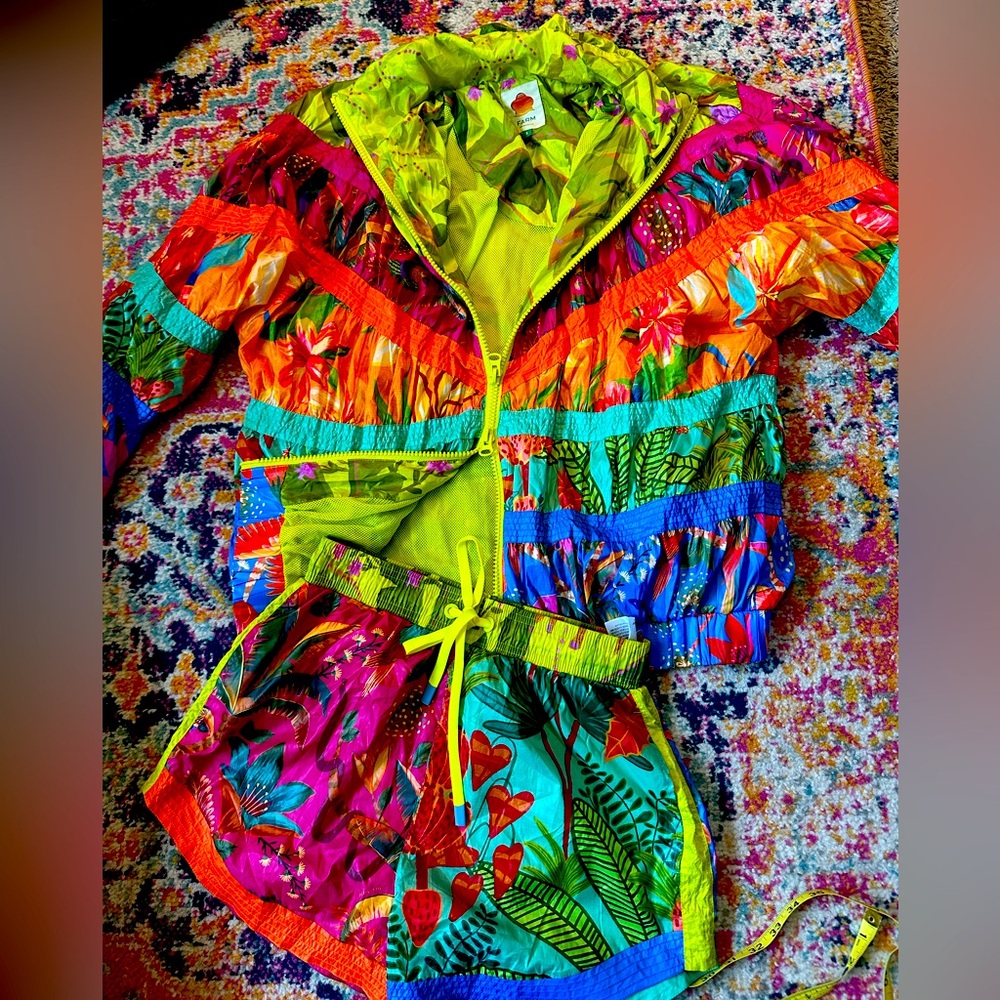 BRAND NEW Farm Rio Windbreaker set